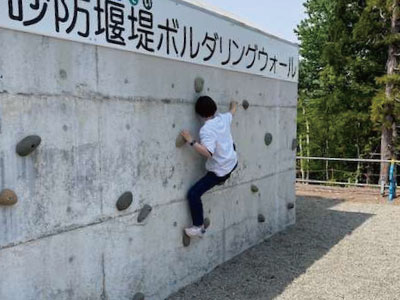 涼しくて静かな山の時間