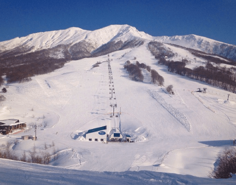 たざわ湖スキー場 | 田沢湖駅からバスで30分と好立地な、秋田県にある 